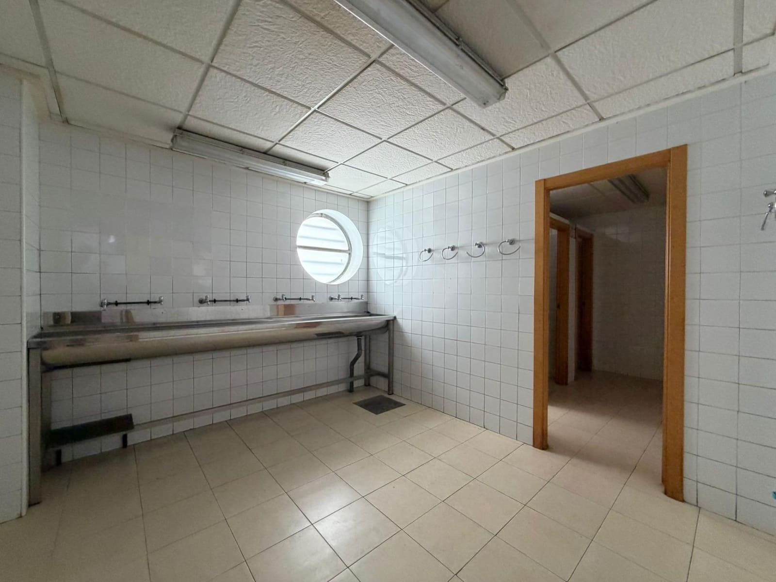 Bedrijf te koop in Elche / Elx - € 460.000 (Ref: 9865392)
