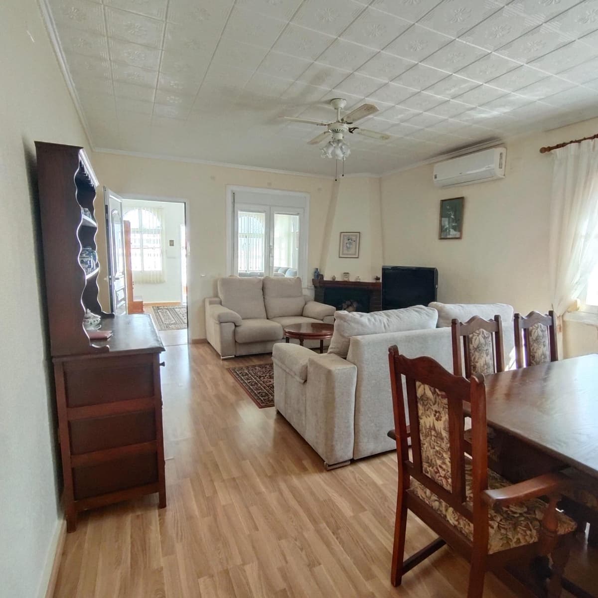 3 bedroom Villa for sale in El Chaparral with pool garage - € 299,900 (Ref: 9867149)
