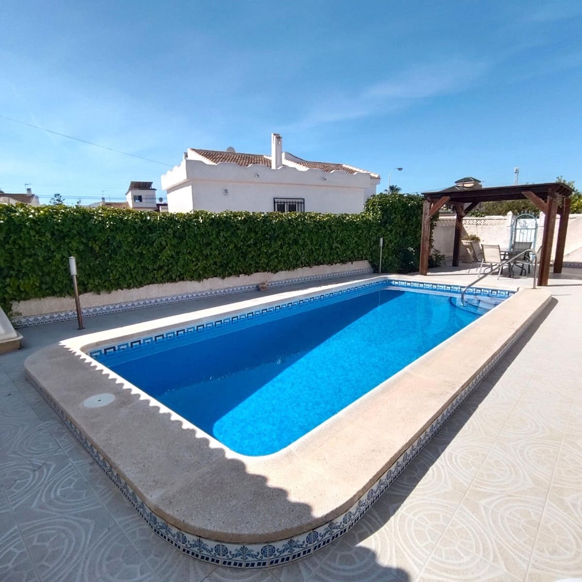 3 bedroom Villa for sale in El Chaparral with pool garage - € 299,900 (Ref: 9867149)