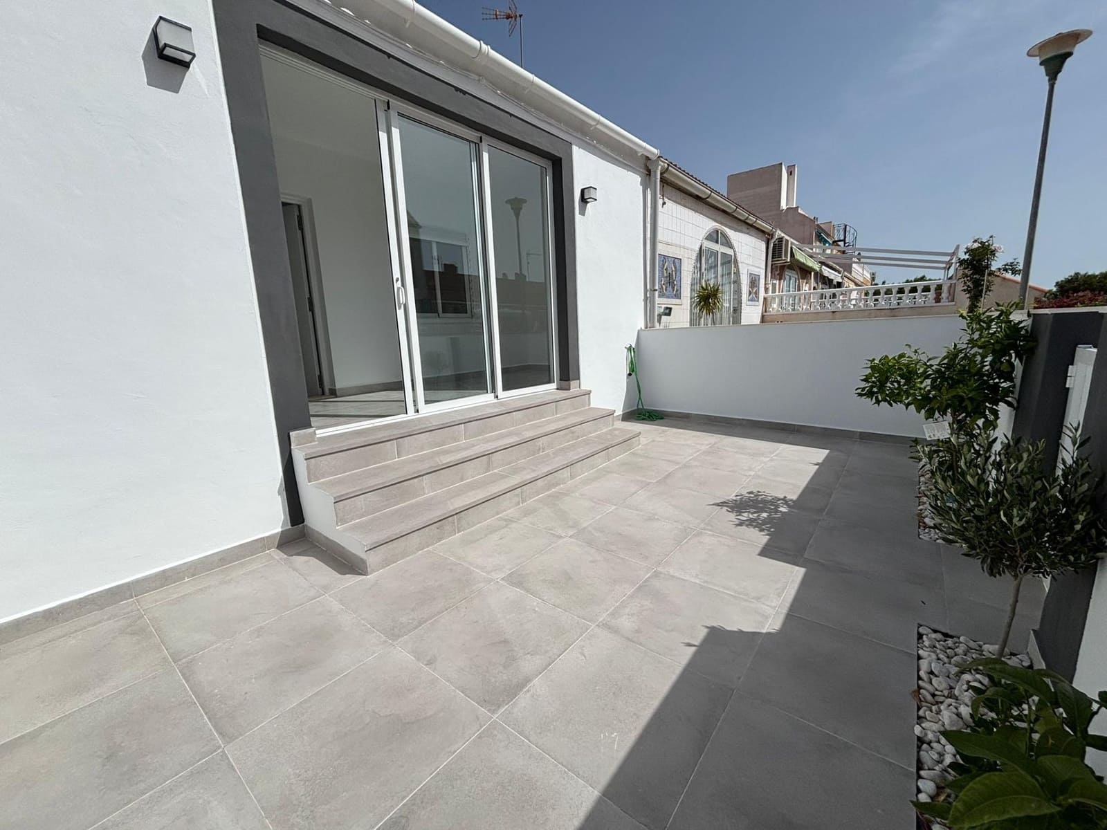 2 bedroom Bungalow for sale in Torrevieja - € 164,900 (Ref: 9916054)
