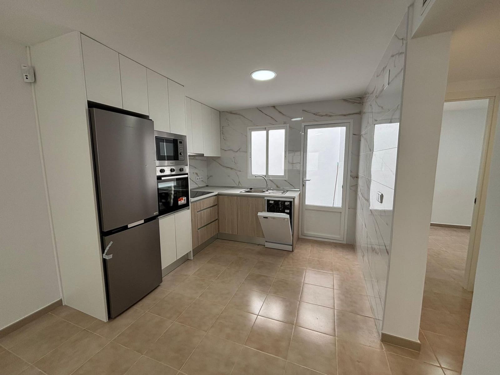 2 bedroom Bungalow for sale in Torrevieja - € 164,900 (Ref: 9916054)