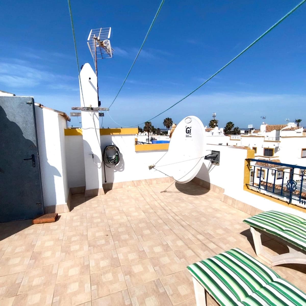 3 sypialnia Apartament na sprzedaż w Torrevieja z basenem - 199 900 € (Ref: 9927627)