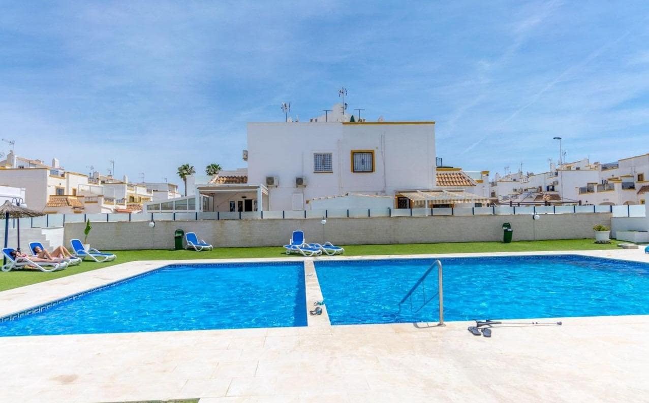 3 sypialnia Apartament na sprzedaż w Torrevieja z basenem - 199 900 € (Ref: 9927627)