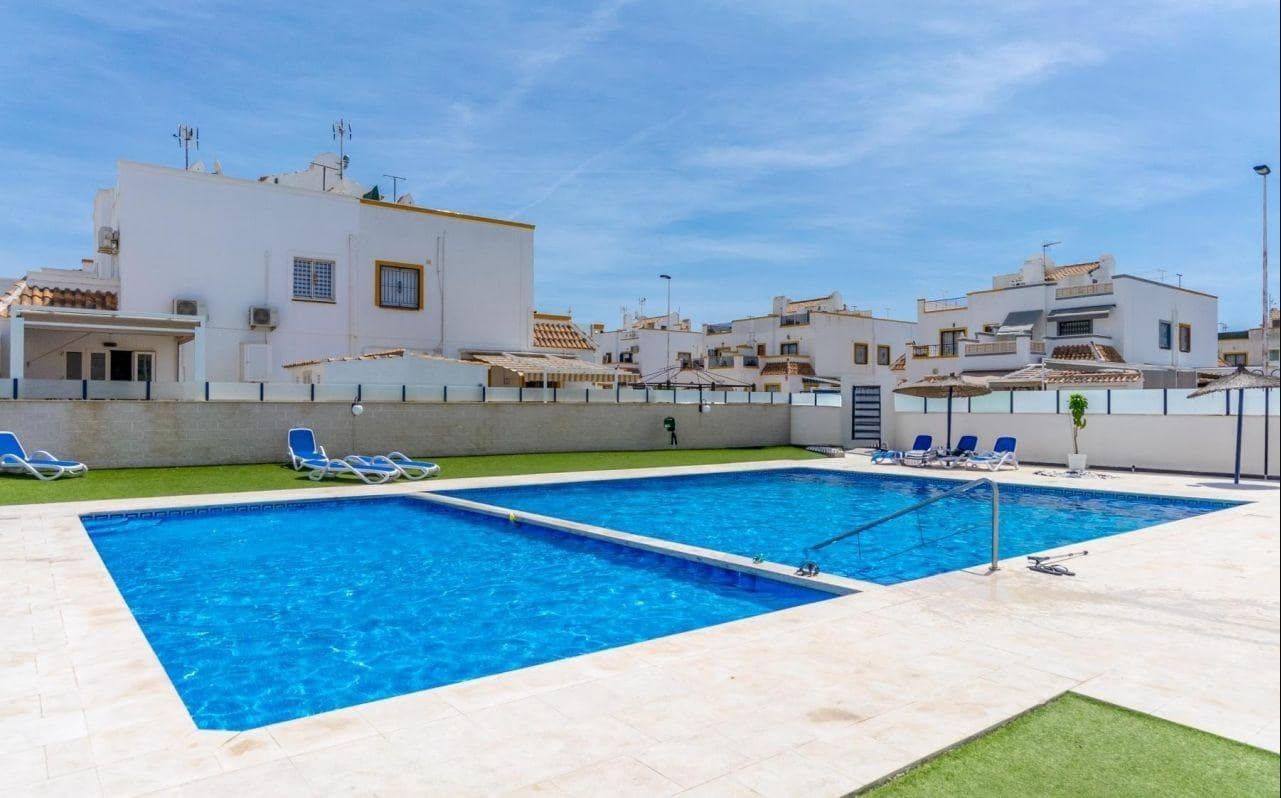 3 sypialnia Apartament na sprzedaż w Torrevieja z basenem - 199 900 € (Ref: 9927627)