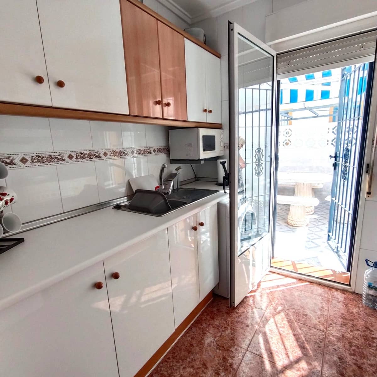 3 sypialnia Apartament na sprzedaż w Torrevieja z basenem - 199 900 € (Ref: 9927627)