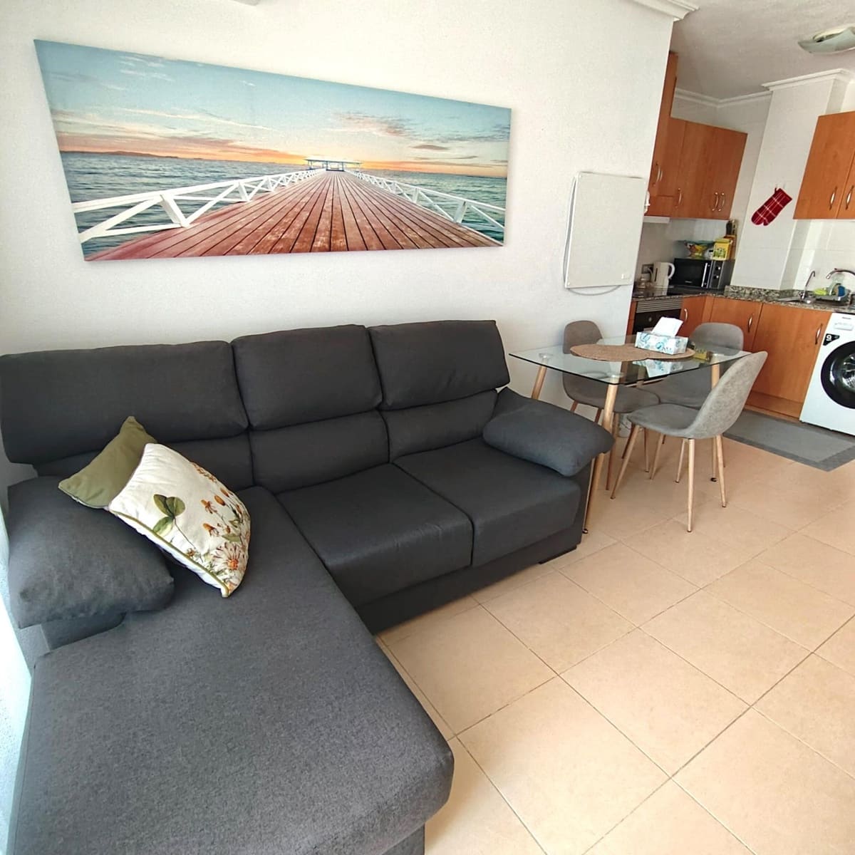 2 Zimmer Apartment zu verkaufen in Torrevieja - 135.900 € (Ref: 9942711)