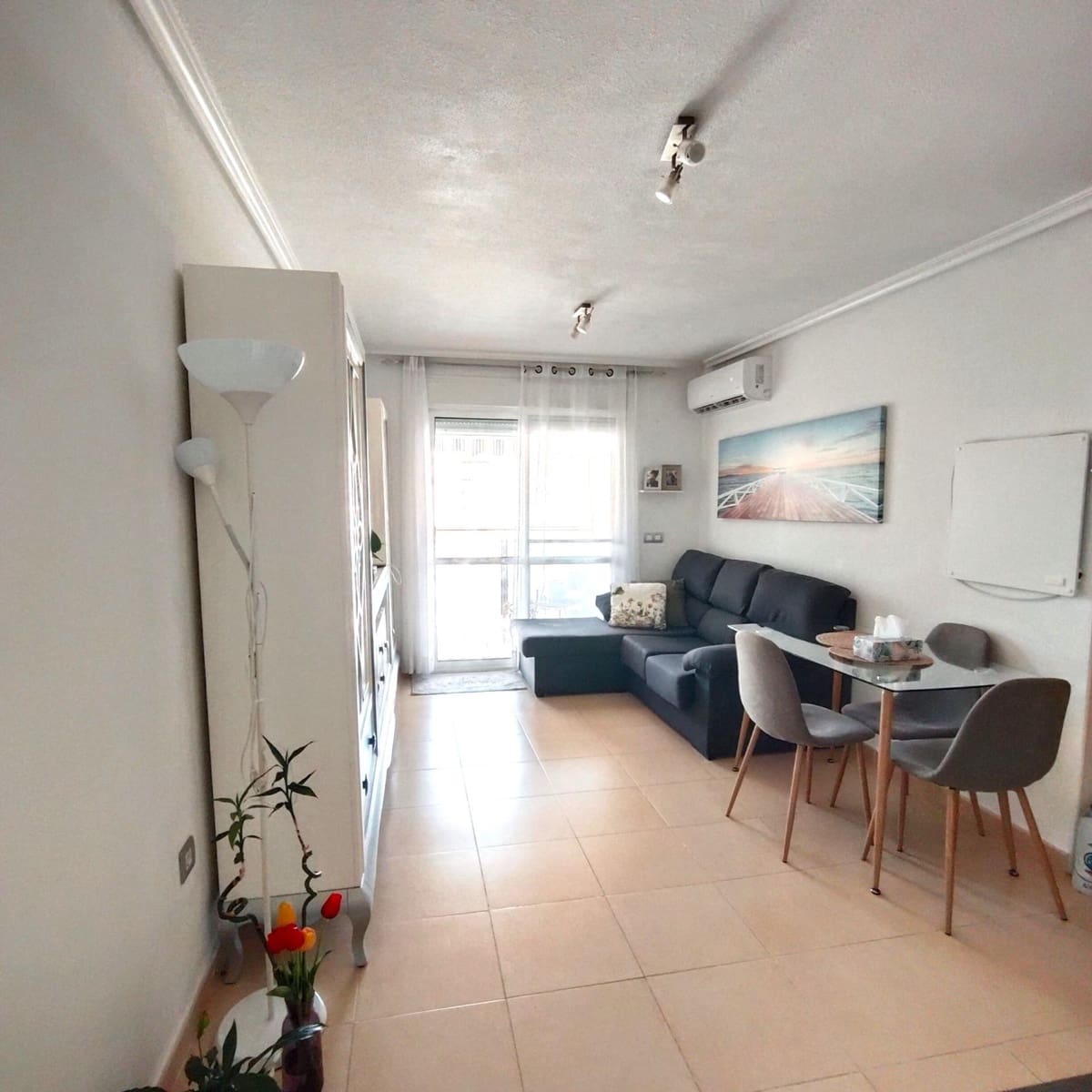 2 Zimmer Apartment zu verkaufen in Torrevieja - 135.900 € (Ref: 9942711)