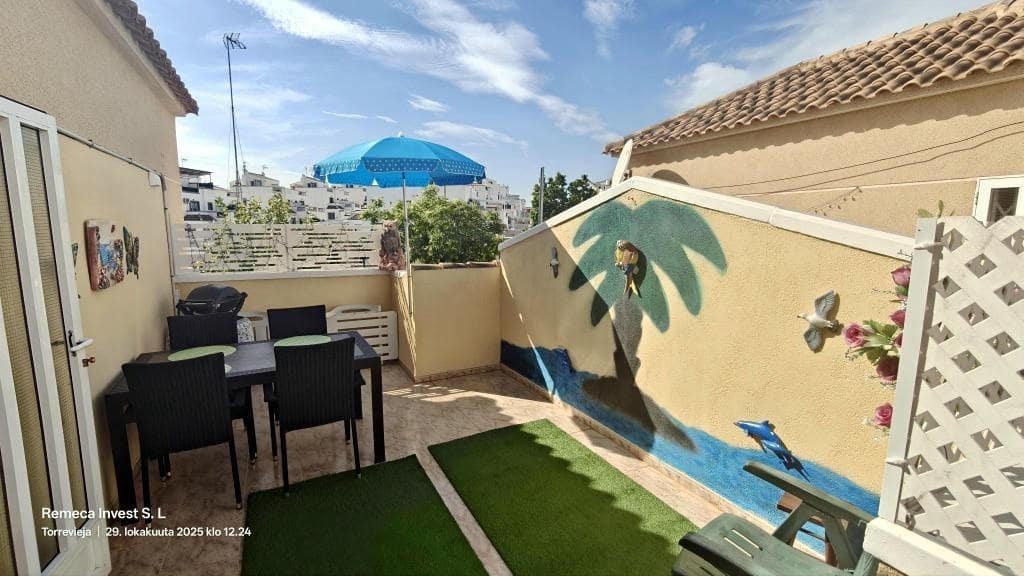 2 soveværelse Villa til salg i Los Balcones med swimmingpool - € 185.000 (Ref: 9945922)