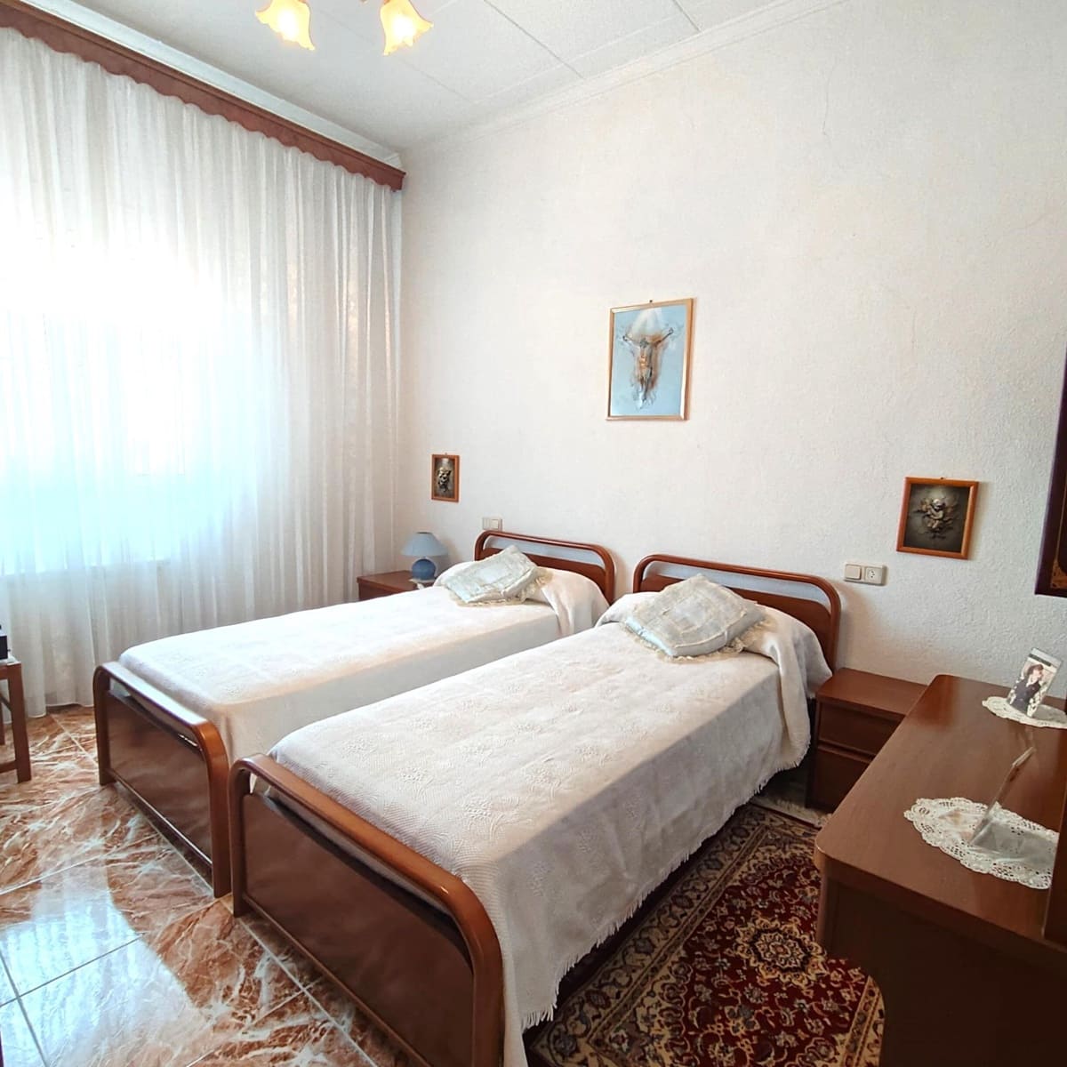 5 sypialnia Willa na sprzedaż w La Siesta z basenem - 430 000 € (Ref: 9950002)