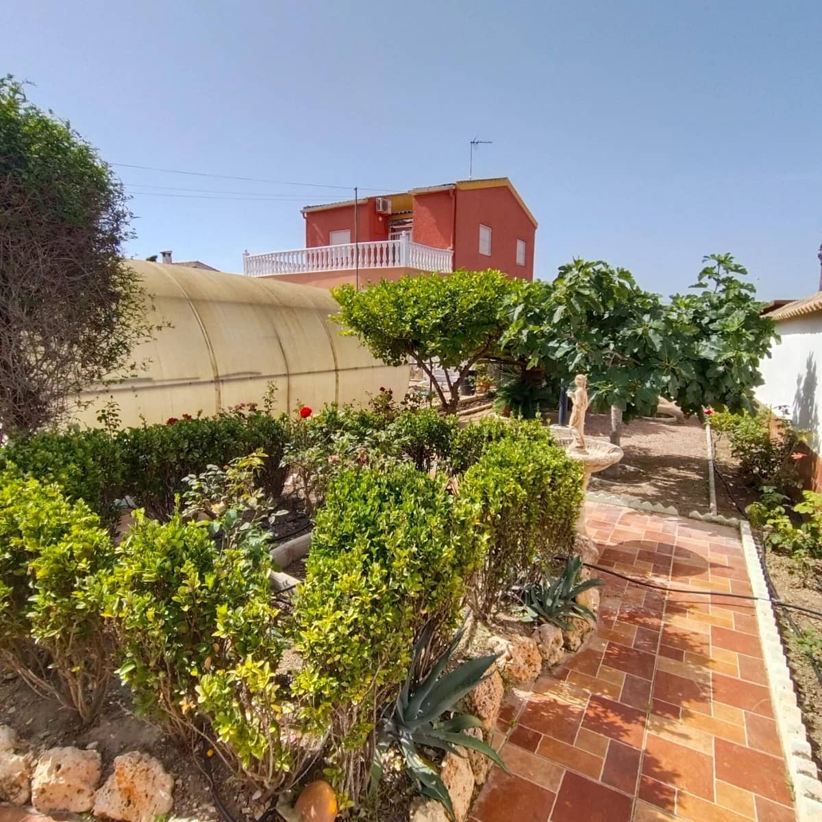 5 sypialnia Willa na sprzedaż w La Siesta z basenem - 430 000 € (Ref: 9950002)