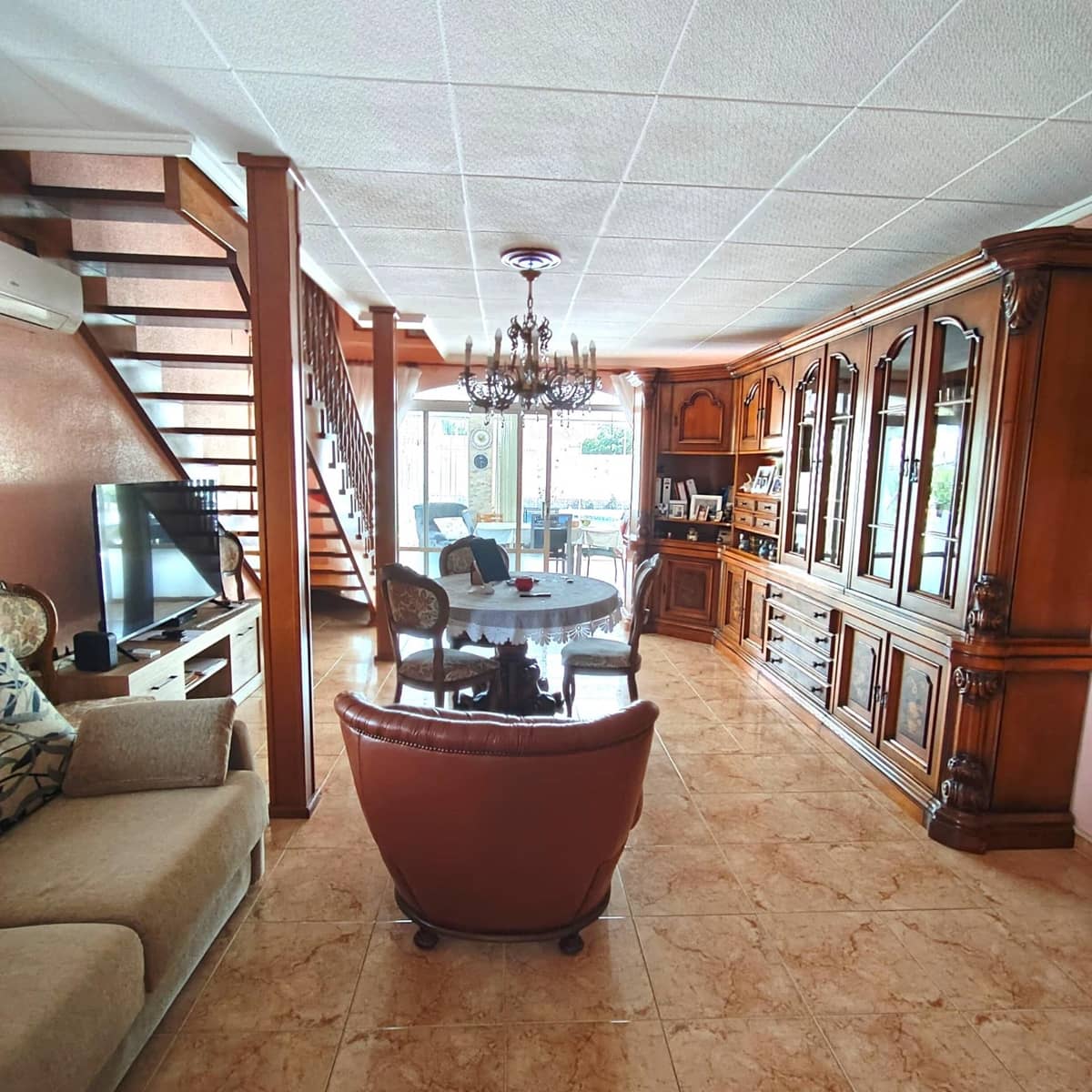 5 sypialnia Willa na sprzedaż w La Siesta z basenem - 430 000 € (Ref: 9950002)
