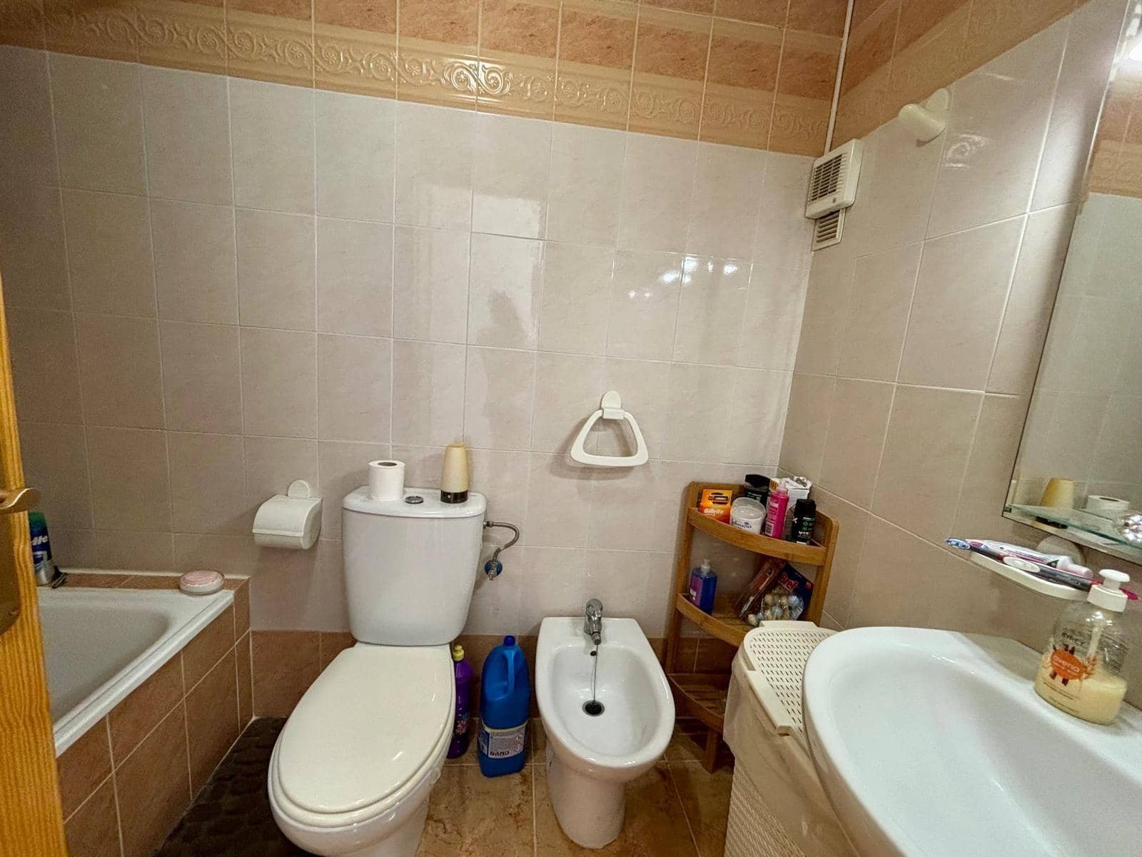 2 makuuhuone Bungalow myytävänä paikassa El Limonar mukana uima-altaan - 129 900 € (Ref: 9966792)