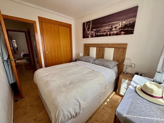 2 slaapkamer Bungalow te koop in El Limonar, Torrevieja met zwembad - € 129.900 (Ref: 9966792)