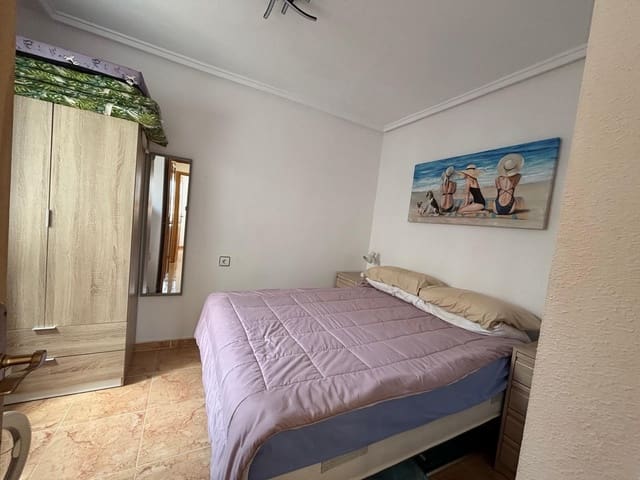 2 slaapkamer Bungalow te koop in El Limonar, Torrevieja met zwembad - € 129.900 (Ref: 9966792)