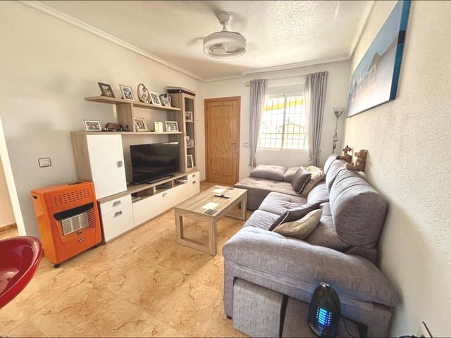 2 slaapkamer Bungalow te koop in El Limonar, Torrevieja met zwembad - € 129.900 (Ref: 9966792)