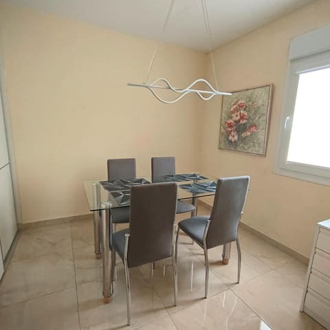 4 sypialnia Bungalow na sprzedaż w El Limonar, Torrevieja z basenem - 214 900 € (Ref: 9977479)