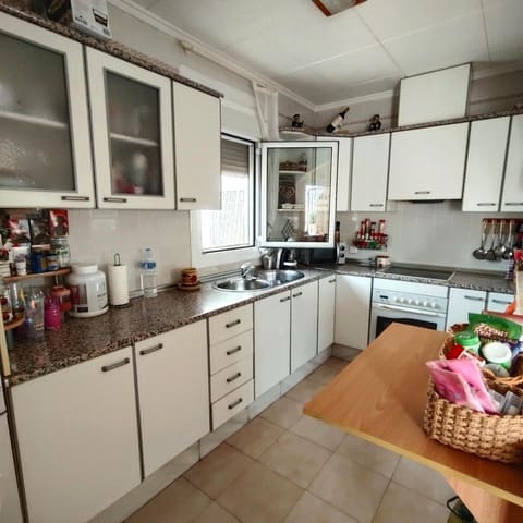 5 sypialnia Willa na sprzedaż w El Chaparral - La Siesta - La Torreta, Torrevieja z basenem garażem - 399 000 € (Ref: 9999697)