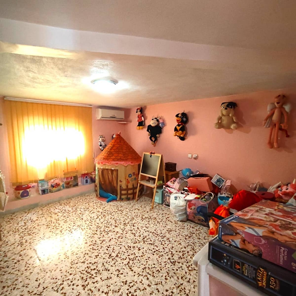 5 sypialnia Willa na sprzedaż w Torrevieja z basenem garażem - 399 000 € (Ref: 9999697)