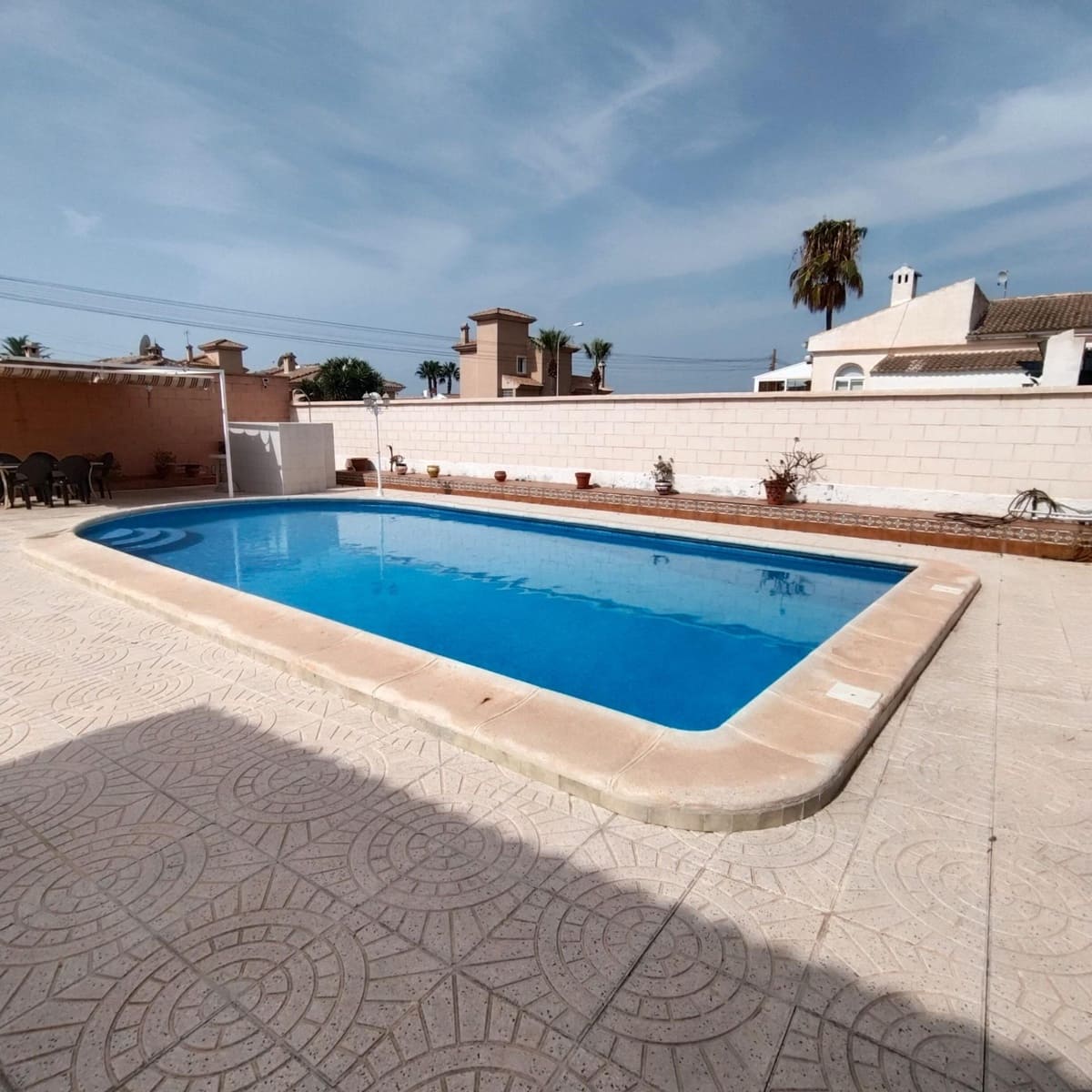 5 sypialnia Willa na sprzedaż w Torrevieja z basenem garażem - 399 000 € (Ref: 9999697)