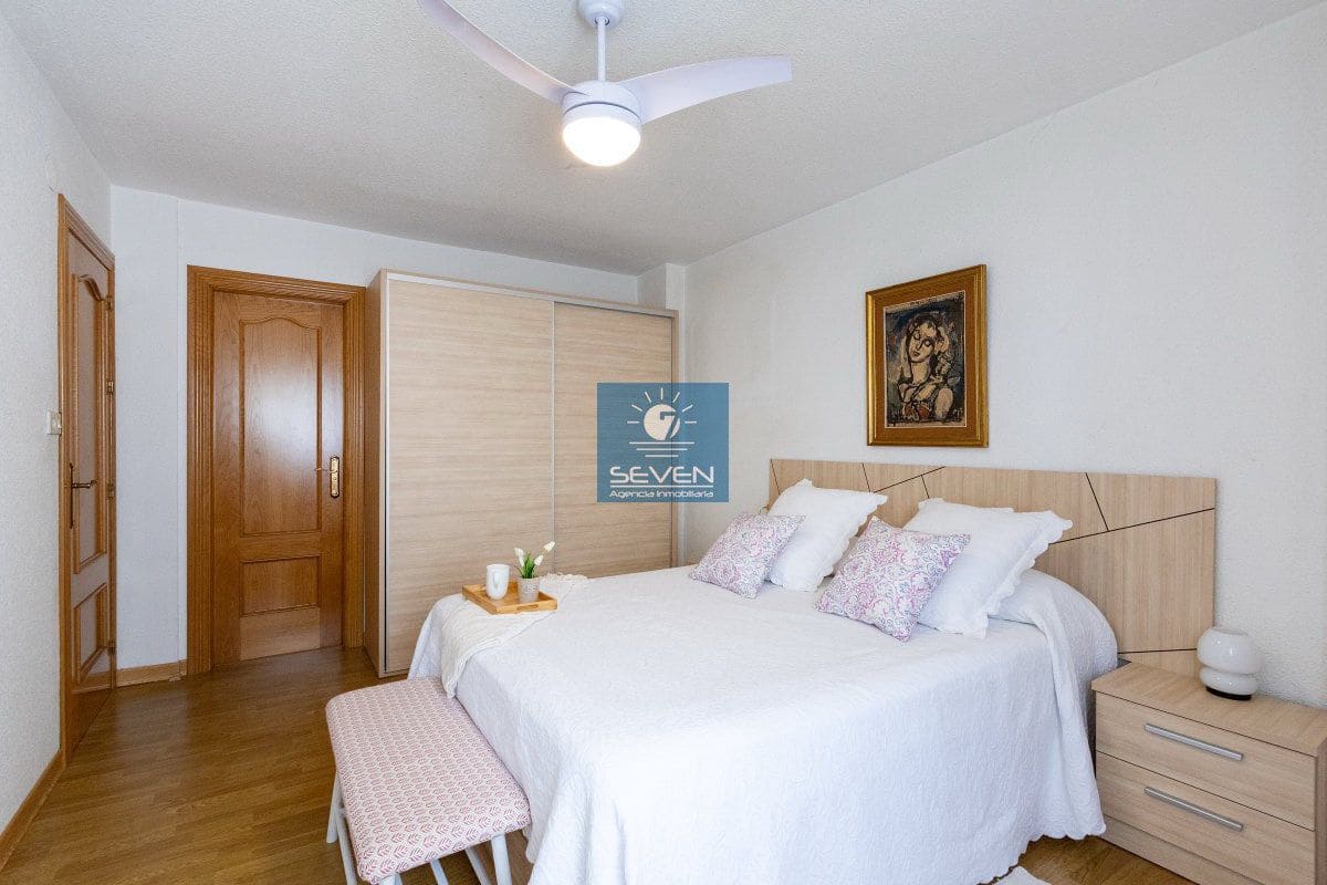 2 bedroom Apartment for sale in Almunecar with garage - € 369,000 (Ref: 10020363)
