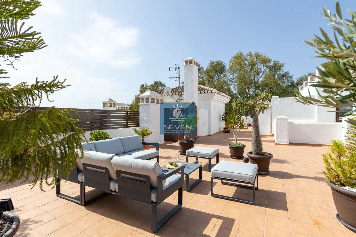3 camera da letto Attico in vendita in Salobrena con piscina garage - 379.000 € (Rif: 10030198)