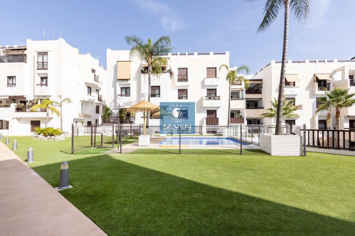 3 camera da letto Attico in vendita in Salobrena con piscina garage - 379.000 € (Rif: 10030198)