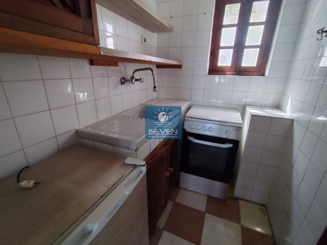 3 slaapkamer Villa te koop in La Herradura met zwembad garage - € 549.000 (Ref: 10037832)