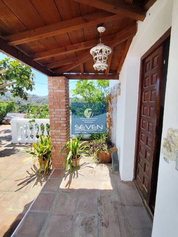 3 slaapkamer Villa te koop in La Herradura, Almuñécar met zwembad garage - € 549.000 (Ref: 10037832)