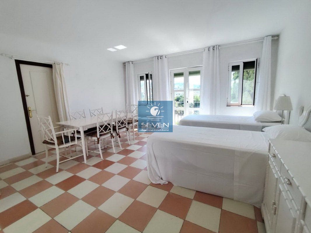 3 slaapkamer Villa te koop in La Herradura met zwembad garage - € 549.000 (Ref: 10037832)