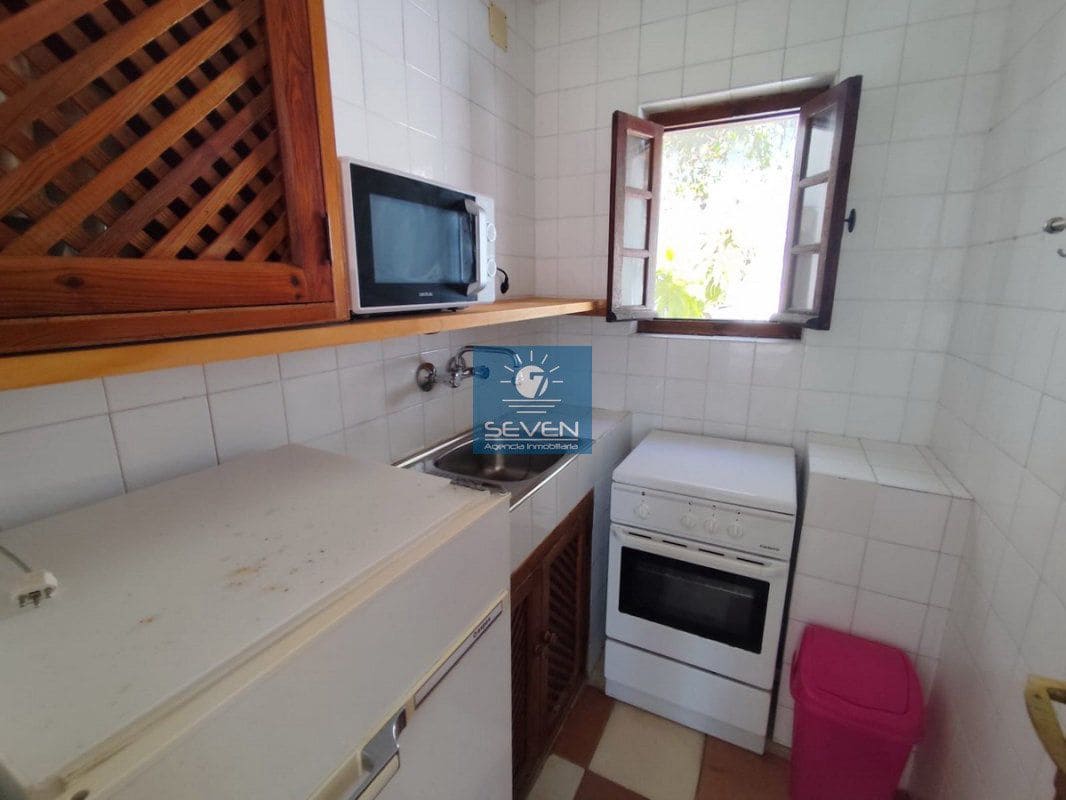 3 slaapkamer Villa te koop in La Herradura met zwembad garage - € 549.000 (Ref: 10037832)