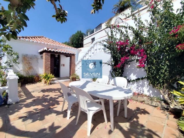3 slaapkamer Villa te koop in La Herradura, Almuñécar met zwembad garage - € 549.000 (Ref: 10037832)