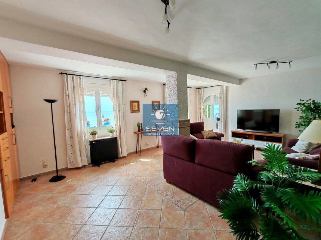 Chalet de 3 habitaciones en Salobreña en venta con piscina garaje - 495.000 € (Ref: 10061672)