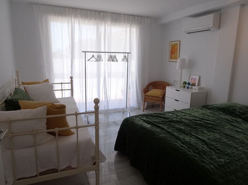 4 soveværelse Villa til leje i Almunecar - € 2.500 (Ref: 6492177)