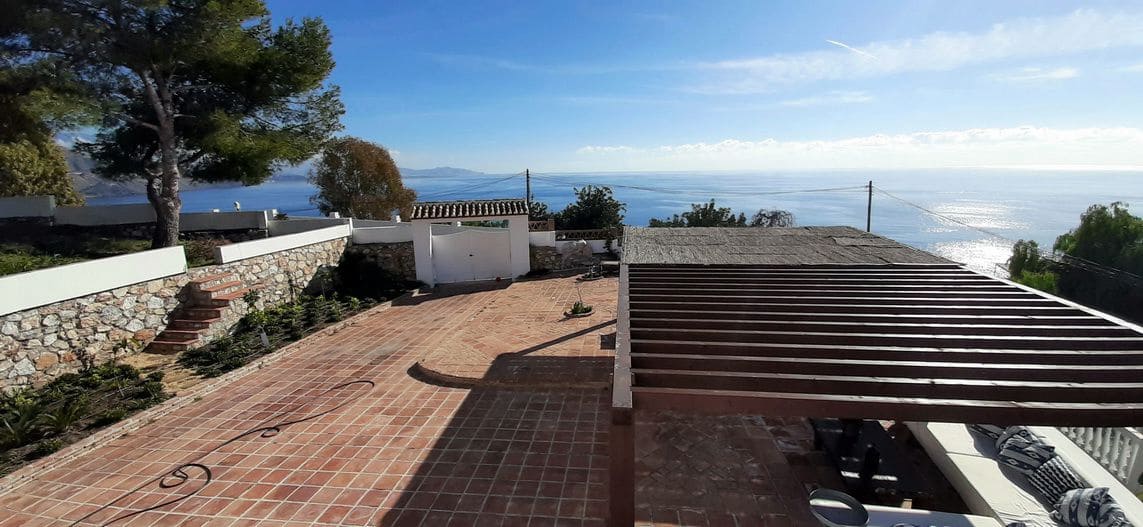 4 soveværelse Villa til leje i Almunecar - € 2.500 (Ref: 6492177)