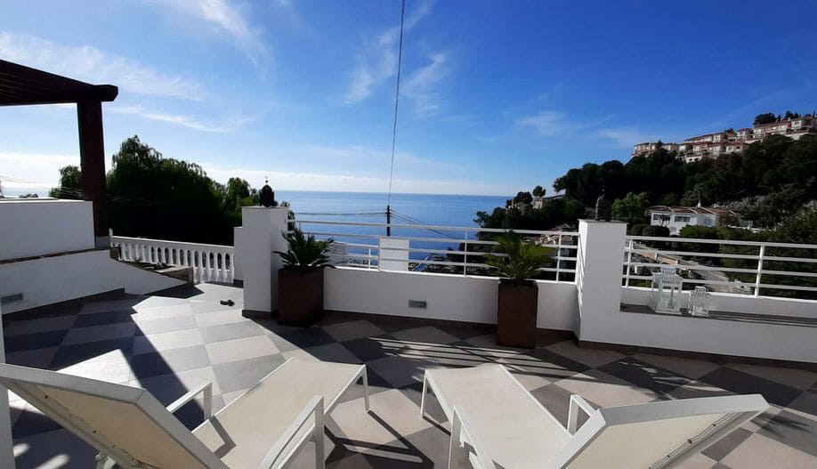 4 soveværelse Villa til leje i Almunecar - € 2.500 (Ref: 6492177)