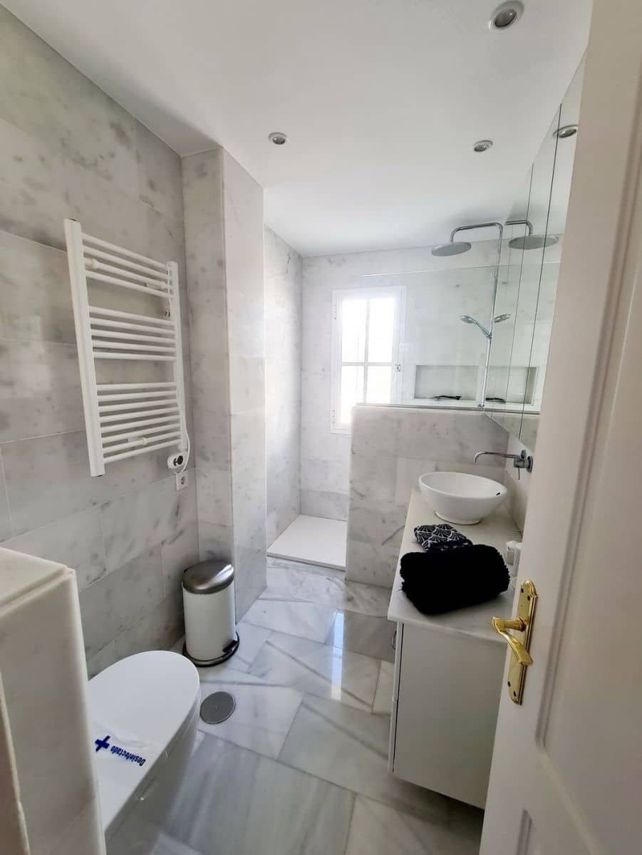 4 soveværelse Villa til leje i Almunecar - € 2.500 (Ref: 6492177)