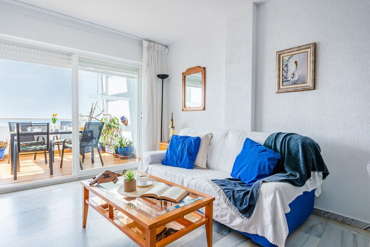 2 soveværelse Lejlighed til leje i Almunecar - € 950 (Ref: 7789423)