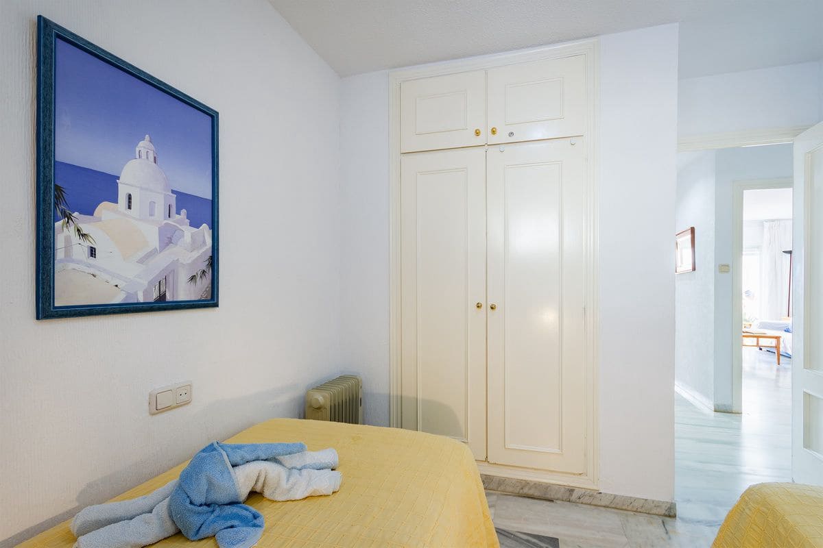 2 soveværelse Lejlighed til leje i Almunecar - € 950 (Ref: 7789423)