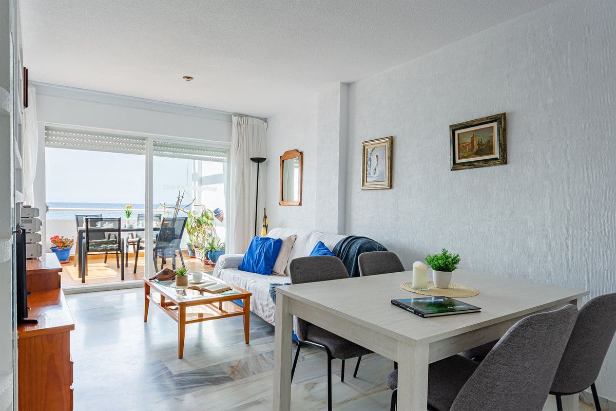 2 soveværelse Lejlighed til leje i Almunecar - € 950 (Ref: 7789423)