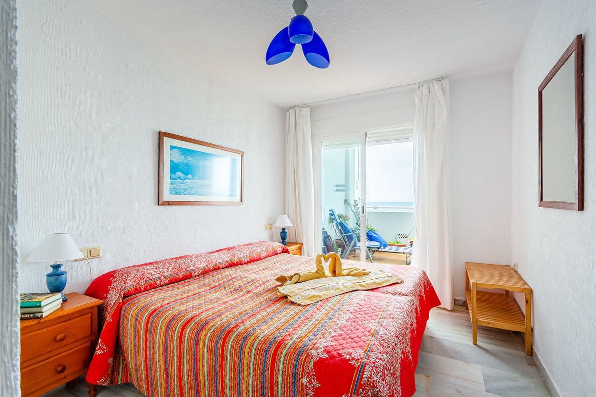 2 soveværelse Lejlighed til leje i Almunecar - € 950 (Ref: 7789423)