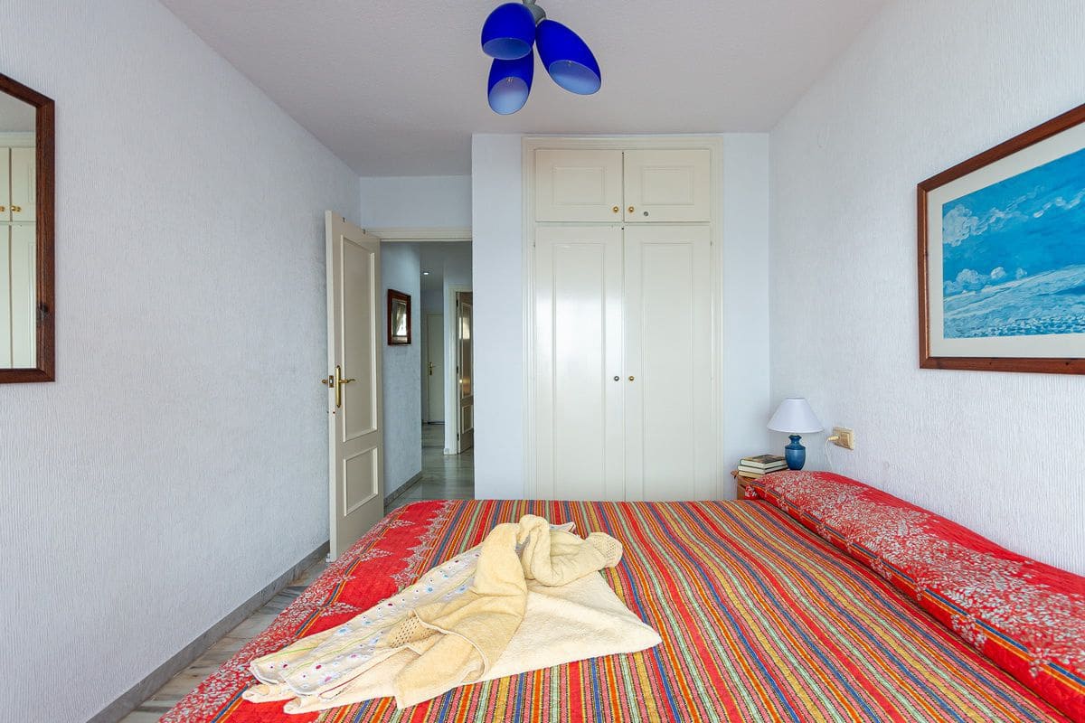 2 soveværelse Lejlighed til leje i Almunecar - € 950 (Ref: 7789423)