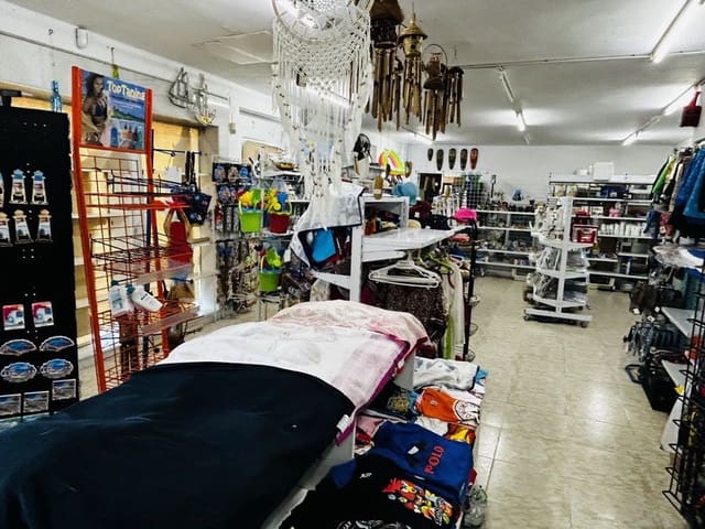 1 soveværelse Erhverv til salg i Velilla, Almuñécar - € 250.000 (Ref: 7863020)