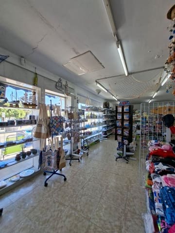 1 slaapkamer Commercieel te koop in Velilla, Almuñécar - € 220.000 (Ref: 7863020)