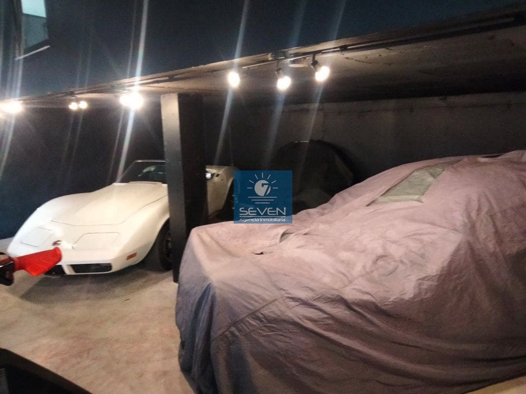 4 makuuhuone Huvila myytävänä paikassa Las Colinas Golf mukana 
autotalli - 2 950 000 € (Ref: 8040474)