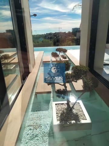 4 makuuhuone Huvila myytävänä paikassa Las Colinas Golf, Orihuela mukana 
autotalli - 2 950 000 € (Ref: 8040474)