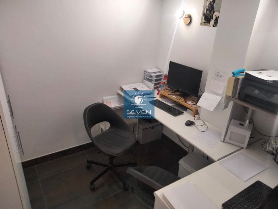 4 makuuhuone Huvila myytävänä paikassa Las Colinas Golf mukana 
autotalli - 2 950 000 € (Ref: 8040474)