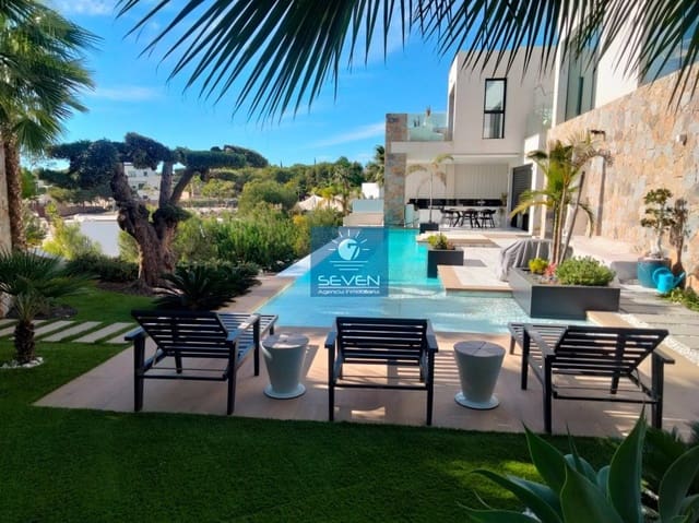 4 makuuhuone Huvila myytävänä paikassa Las Colinas Golf, Orihuela mukana 
autotalli - 2 950 000 € (Ref: 8040474)