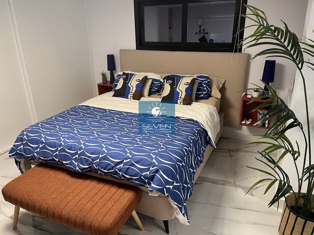 4 makuuhuone Huvila myytävänä paikassa Las Colinas Golf mukana 
autotalli - 2 950 000 € (Ref: 8040474)