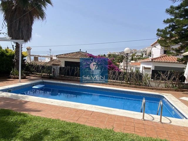 3 bedroom Villa for sale in Almuñécar with garage - € 680,000 (Ref: 8176660)