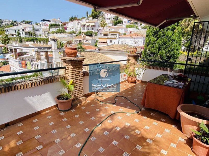 3 slaapkamer Villa te koop in Almunecar met garage - € 680.000 (Ref: 8176660)